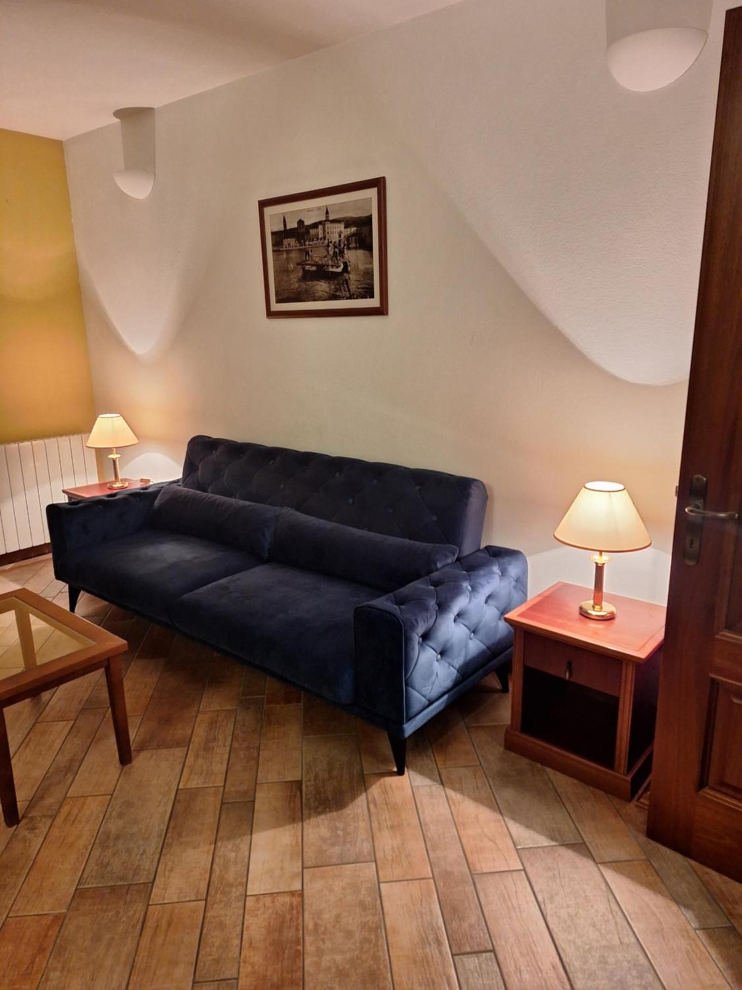 Villa Lavandula With Heated Swimming Pool Apartma