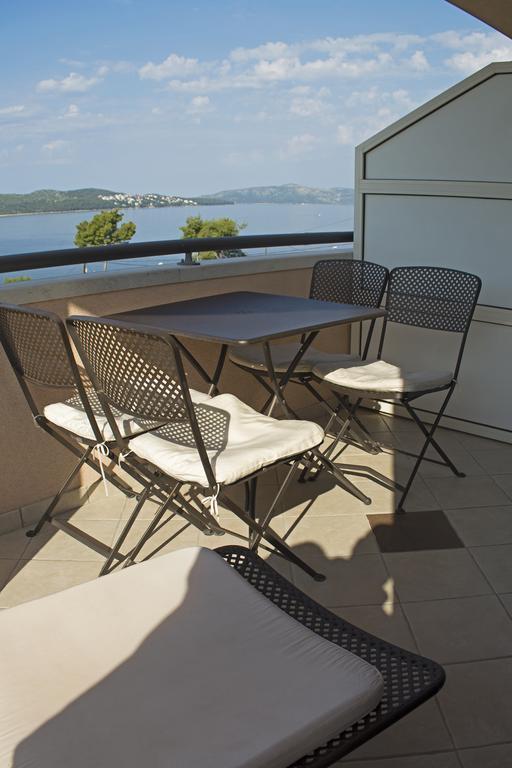 Villa Lavandula With Heated Swimming Pool Trogir