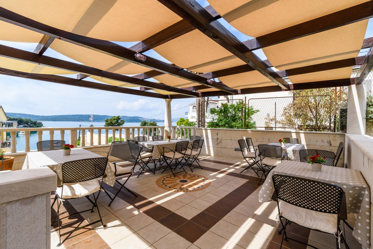 Apartment Villa Lavandula With Heated Swimming Pool Trogir