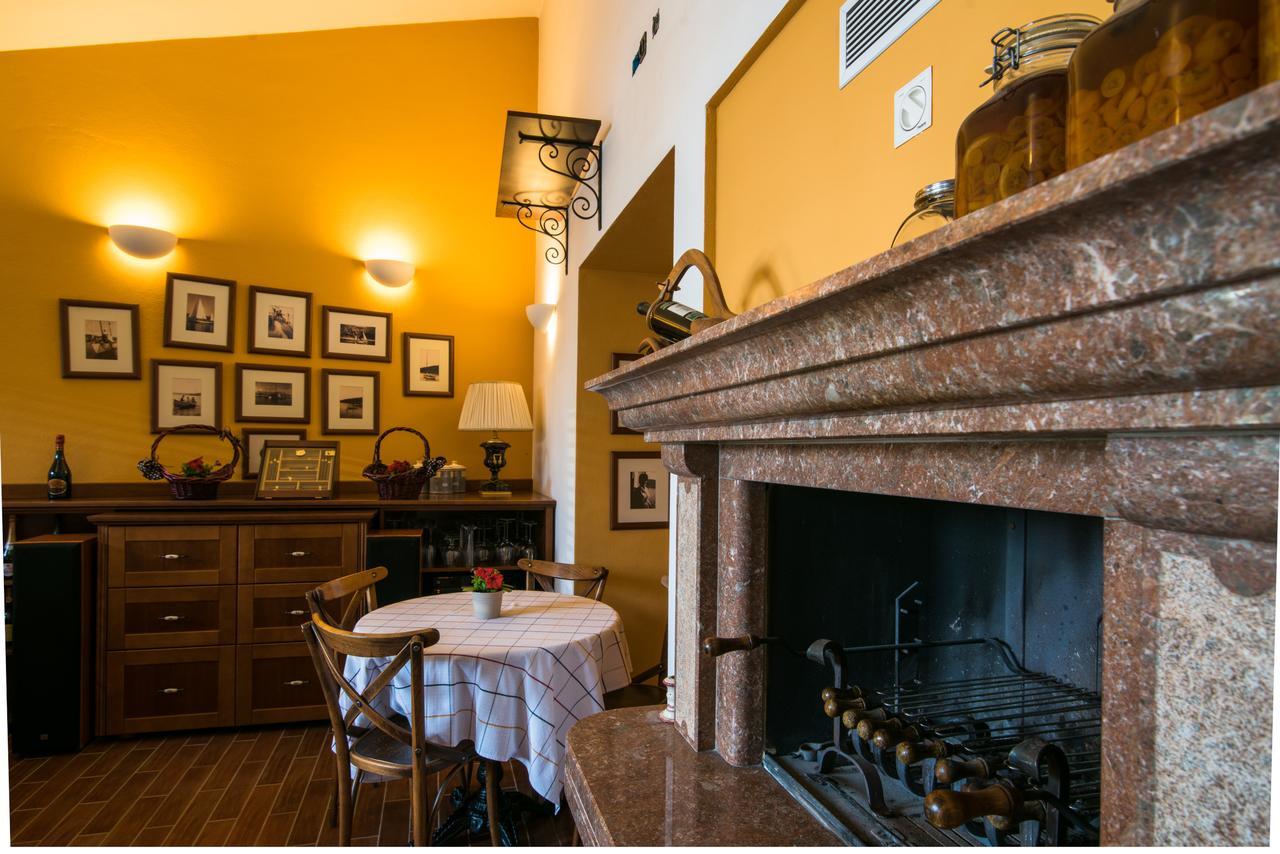 Apartment Villa Lavandula With Heated Swimming Pool *