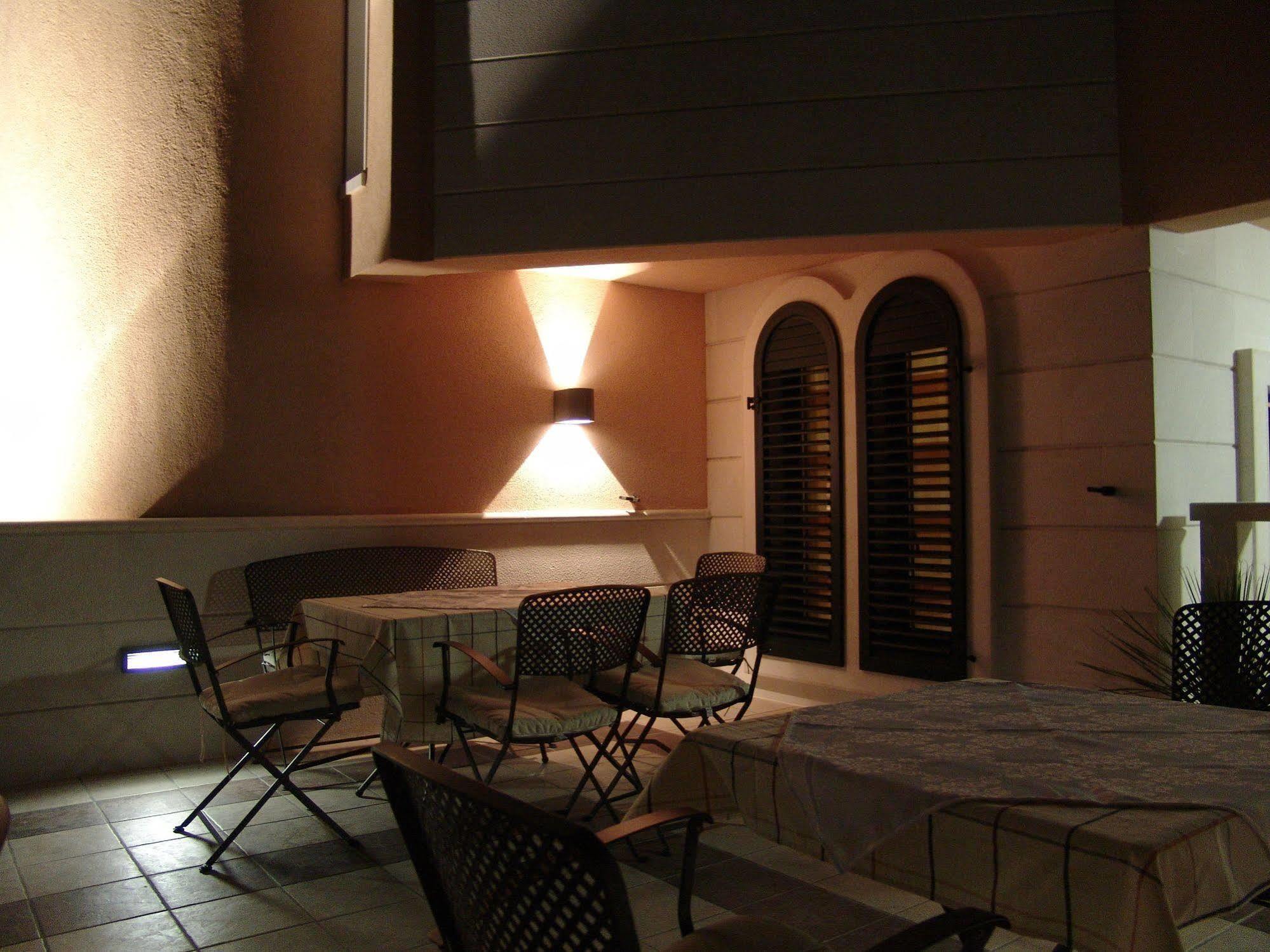 Villa Lavandula With Heated Swimming Pool Apartment Trogir
