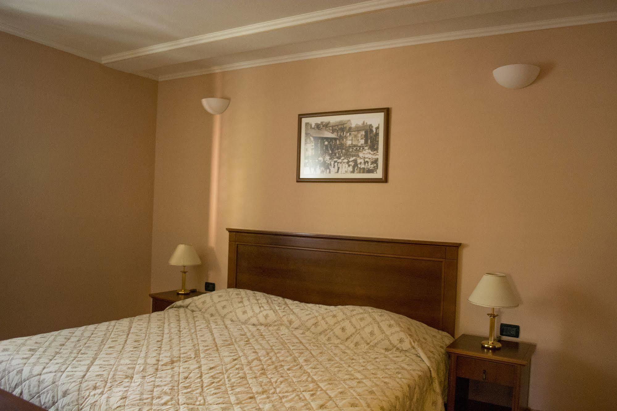 Villa Lavandula With Heated Swimming Pool Trogir