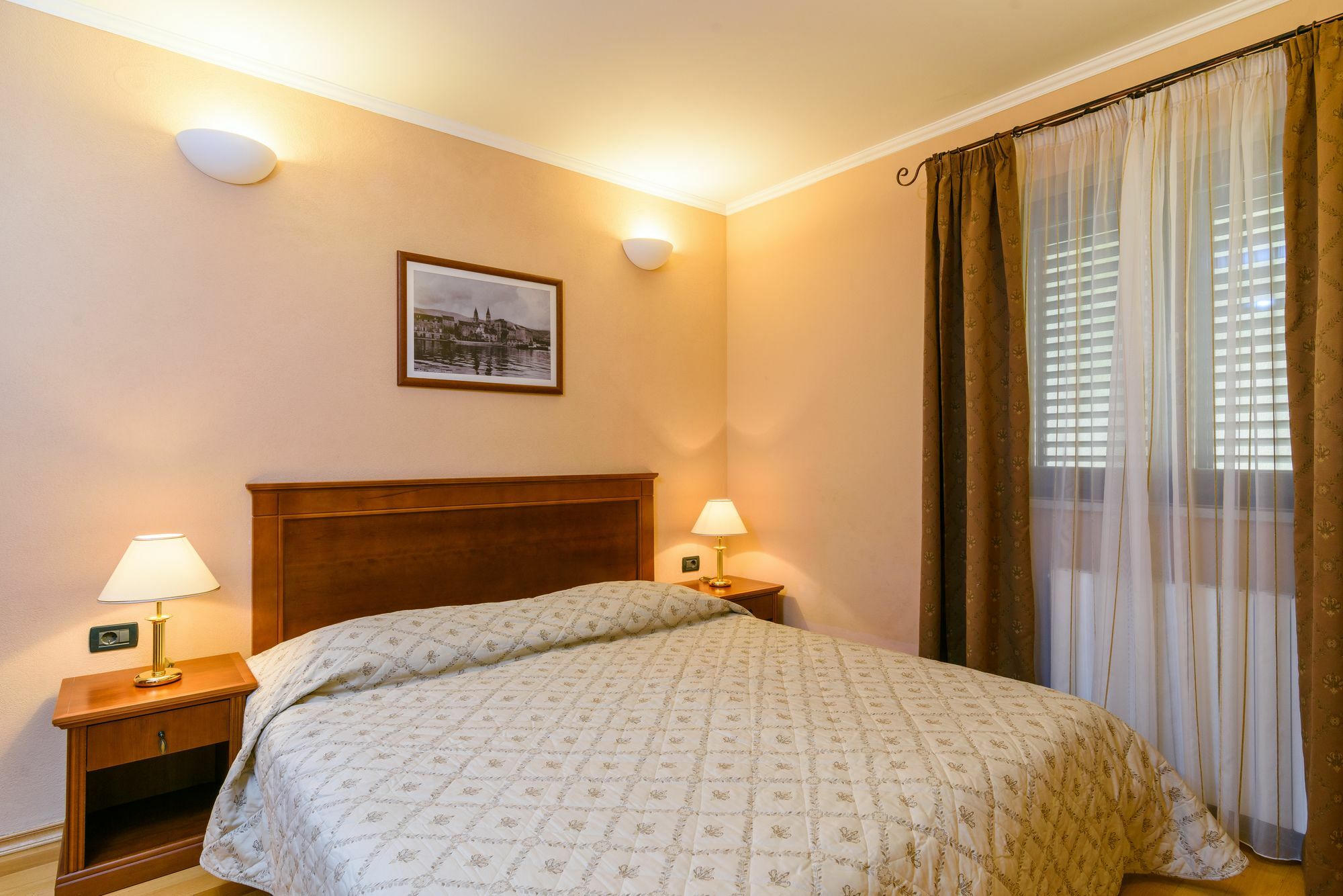 Villa Lavandula With Heated Swimming Pool Apartment