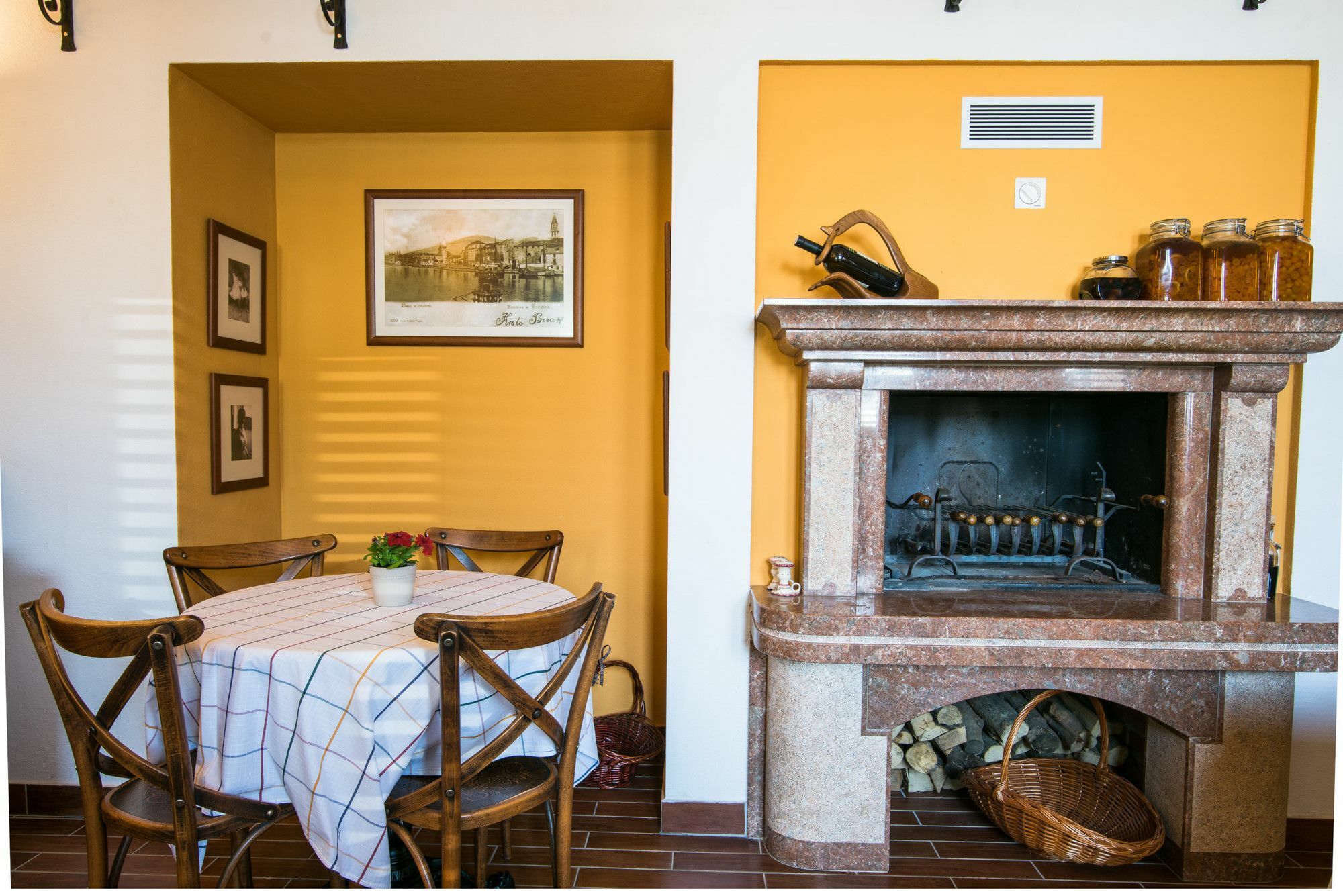 Villa Lavandula With Heated Swimming Pool Trogir